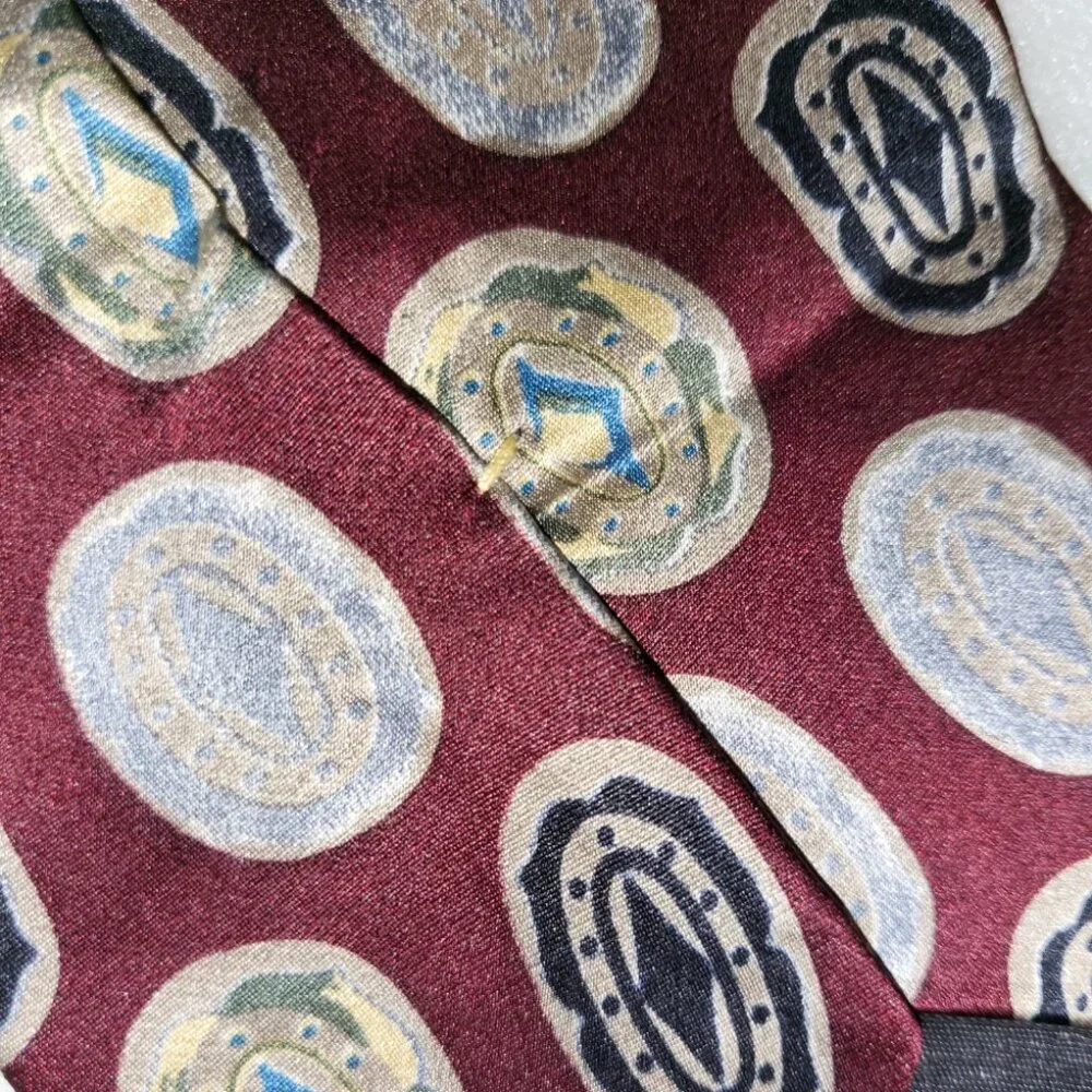 Oscar de la Renta Couture Collection Abstract Necktie Maroon